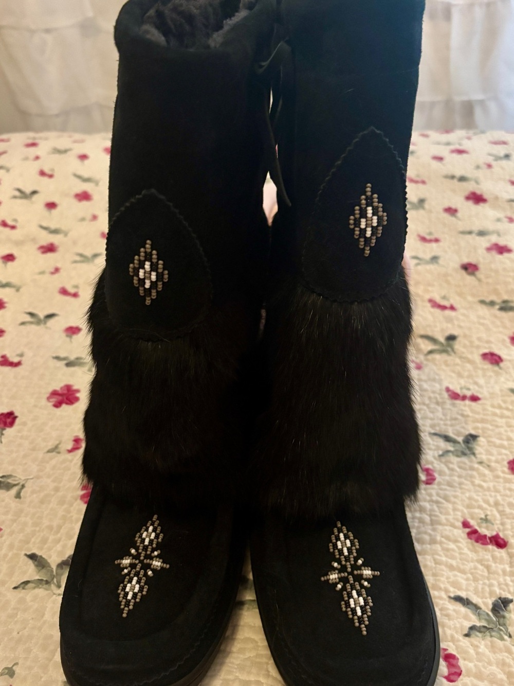 Black Fur-Trim Winter Boots with Beaded Accent Detailing
